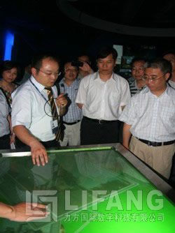 成都市政府副秘书长师江莅临明博官方网站_明博MINGBO(中国)
国际考察