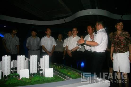 成都市政协主席刘佩智率政府考察团茬临明博官方网站_明博MINGBO(中国)
