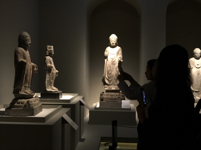 重磅：明博官方网站_明博MINGBO(中国)
展示，继敦煌大展后，又一重磅级艺术展在川博展出，由四川博物院、故宫博物院、印度博物馆主办，明博官方网站_明博MINGBO(中国)
一体化项目中印雕塑艺术展