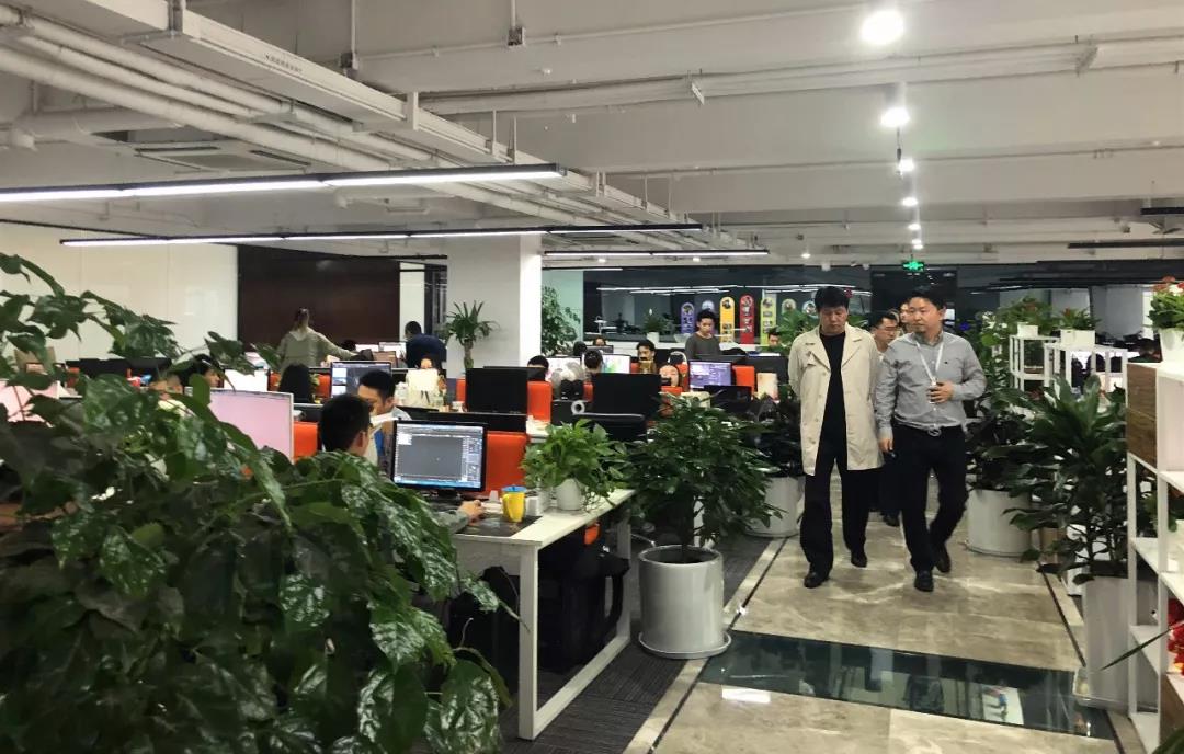 武侯区委常委、常务副区长张亚丹一行莅临明博官方网站_明博MINGBO(中国)
国际参观调研
