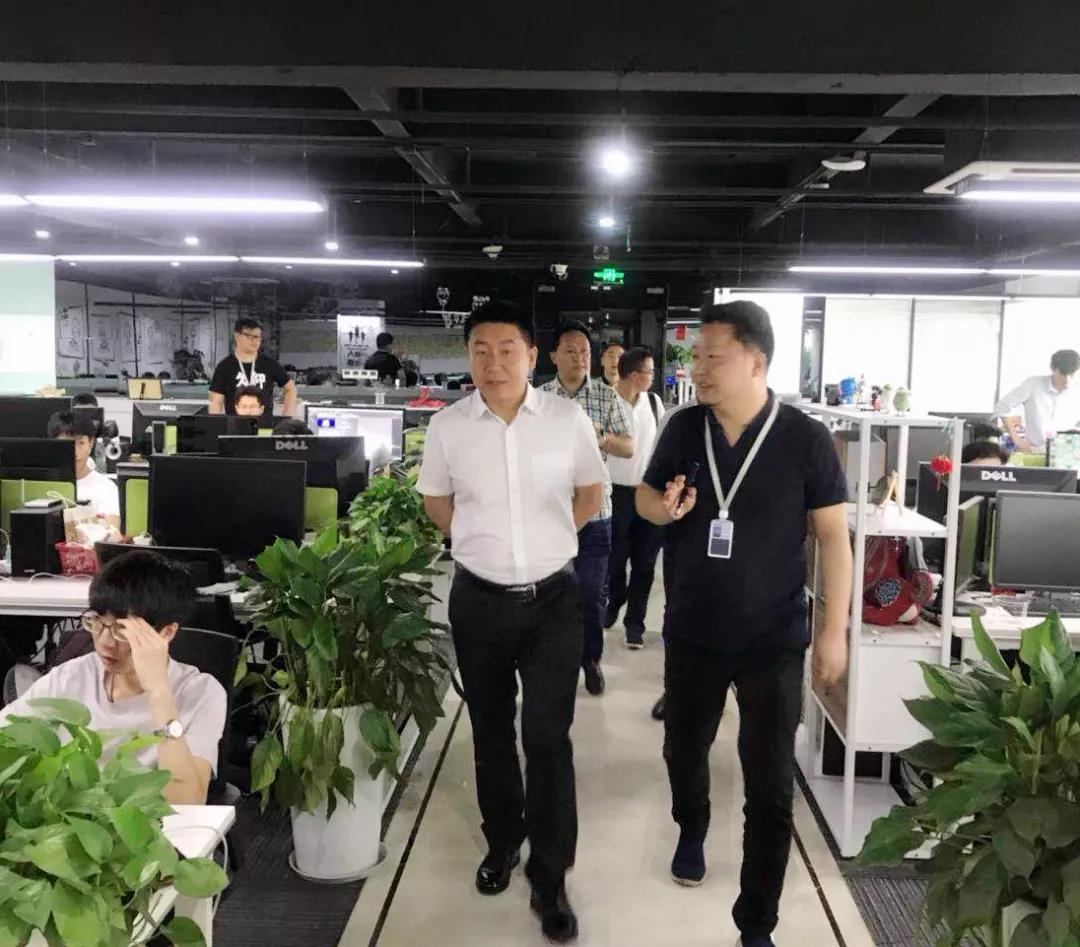 松潘县委副书记、县长李建军一行莅临明博官方网站_明博MINGBO(中国)
国际考察交流