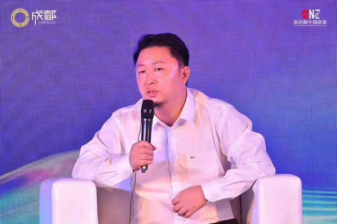 紧扼时代创新的咽喉 明博官方网站_明博MINGBO(中国)
人才培养向全球“借脑”