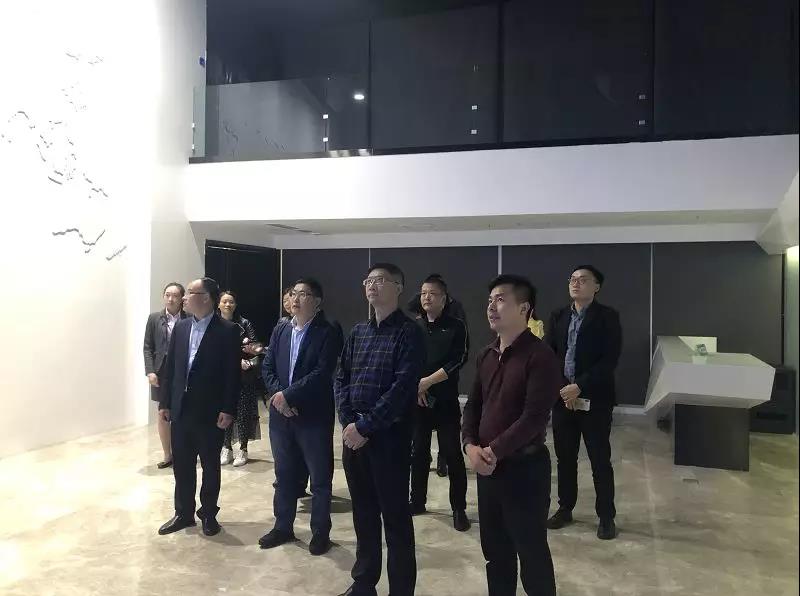 成都产业投资集团、阆中市委宣传部相继莅临明博官方网站_明博MINGBO(中国)
集团考察调研