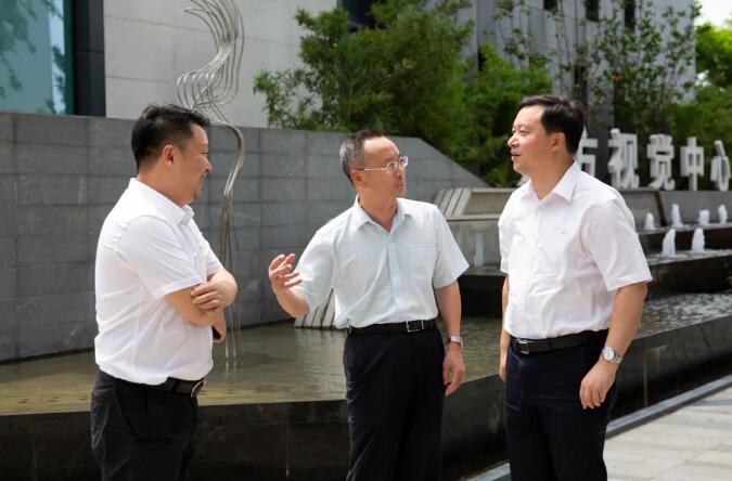乐山市委副书记、市长张彤率乐山、峨眉山两市政府班子赴明博官方网站_明博MINGBO(中国)
集团考察合作