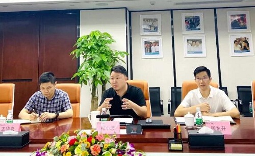 玉龙集团董事刘晓华一行莅临明博官方网站_明博MINGBO(中国)
考察交流