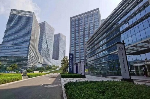 明博官方网站_明博MINGBO(中国)
作 | 再造新兴产业高地，青岛人工智能创新应用展示中心震撼启幕！