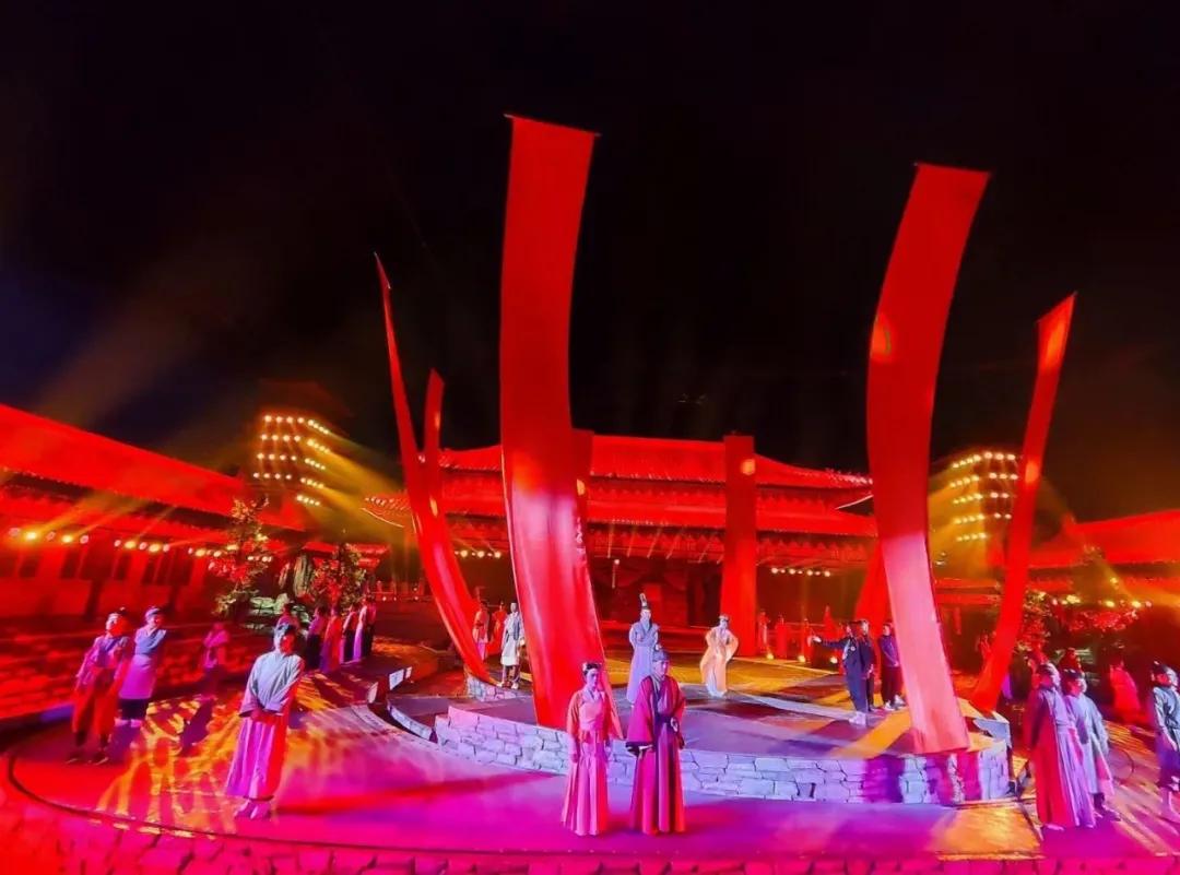 明博官方网站_明博MINGBO(中国)
作 | 复苏聊城千年旧梦，东昌府古城盛大来袭，燃爆五一！